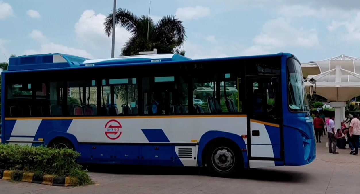 Mo Bus (AMA Bus) parked at Biju Patnaik International Airport Bhubaneswar